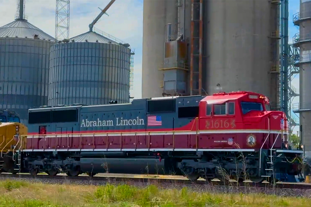 Union Pacific to unveil locomotive honoring Abraham Lincoln in Springfield!